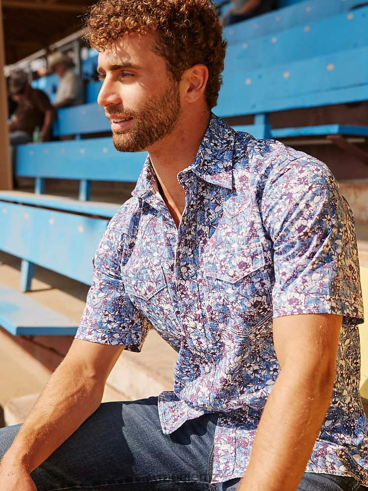Wrangler 20X Competition Advanced Comfort Short Sleeve Western Snap Print Shirt Watercolor Violet (112327810) Men Clothing DRL6LH504