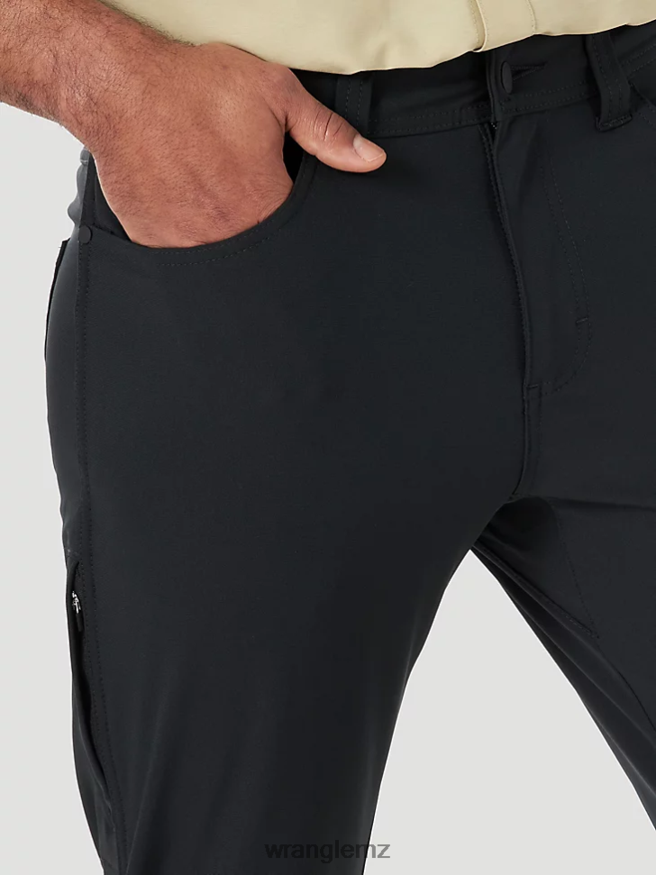Wrangler ATG FWDS Five Pocket Pant Jet Black (NS808JB) Men Clothing DRL6LH254