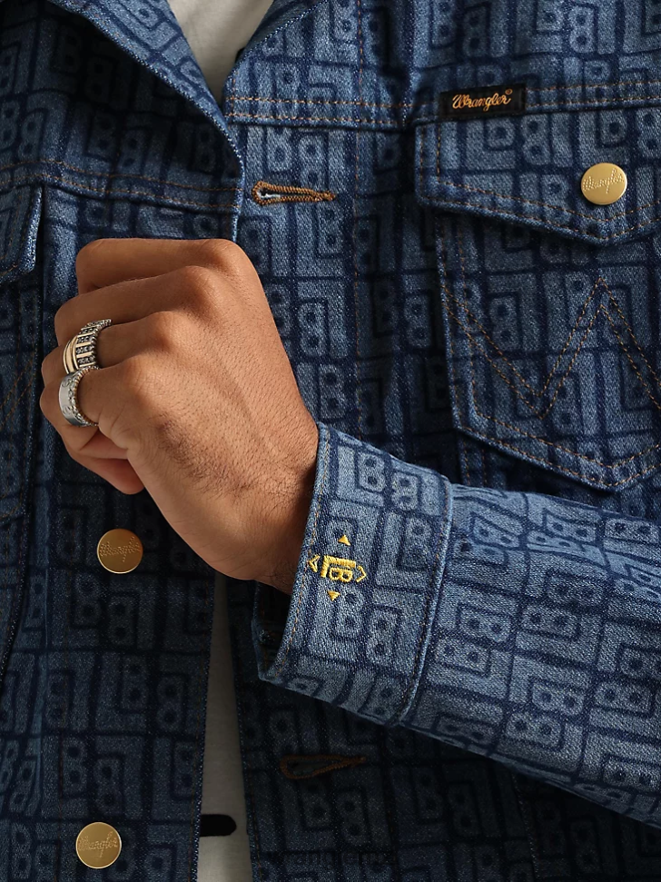 Wrangler Classic Denim Trucker Jacket Dark Wash (10MTJDWDW) Men Clothing DRL6LH611