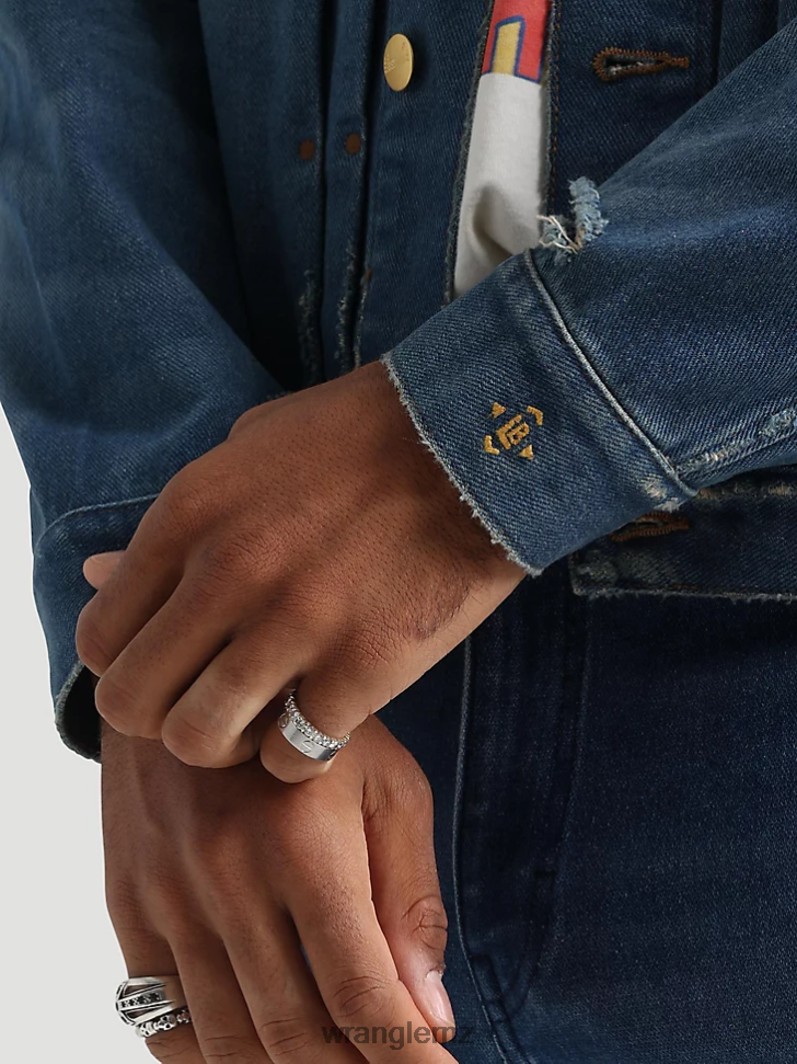 Wrangler Classic Denim Trucker Jacket Dark Wash (10MTJDWDW) Men Clothing DRL6LH611