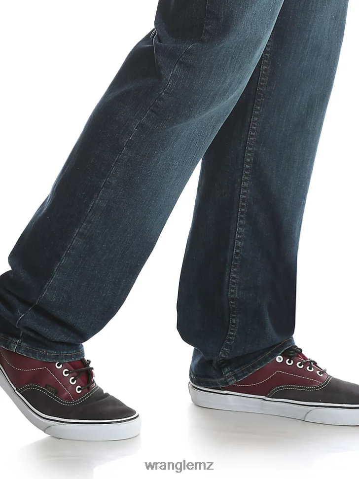 Wrangler Five Star Premium Denim Flex For Comfort Regular Fit Jean Carbon (96FXVCN) Men Clothing DRL6LH141
