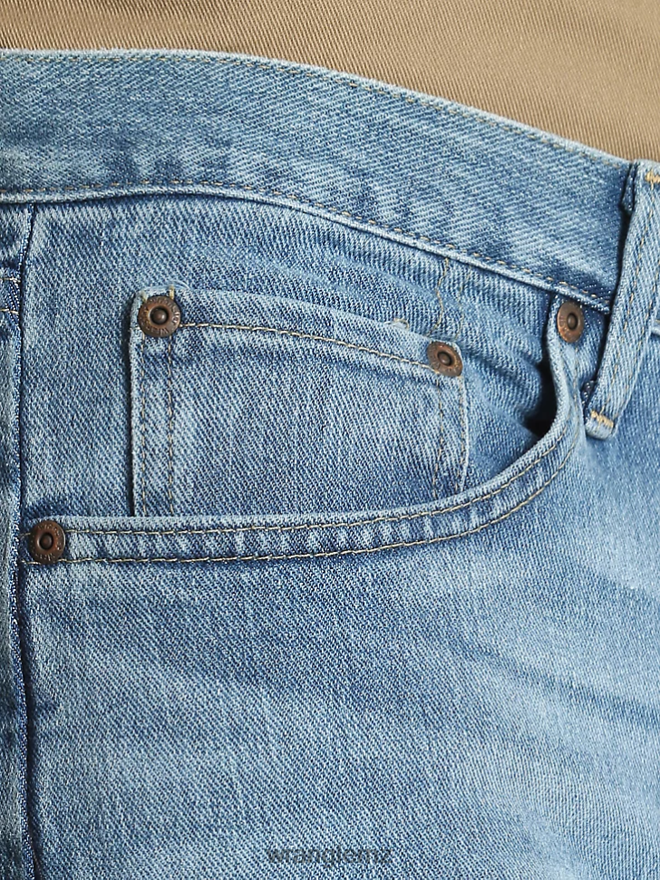 Wrangler Five Star Premium Denim Flex For Comfort Regular Fit Jean Stonewash Light (96FXWSL) Men Clothing DRL6LH136