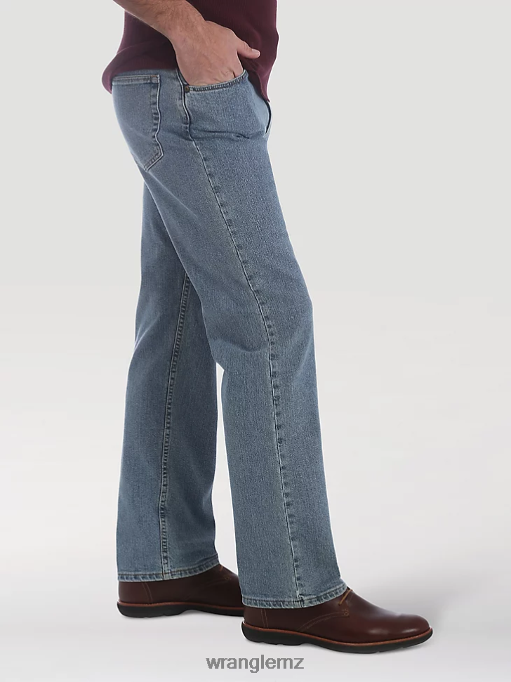 Wrangler Five Star Premium Performance Series Regular Fit Jean Light Wash (96CFVLW) Men Clothing DRL6LH69