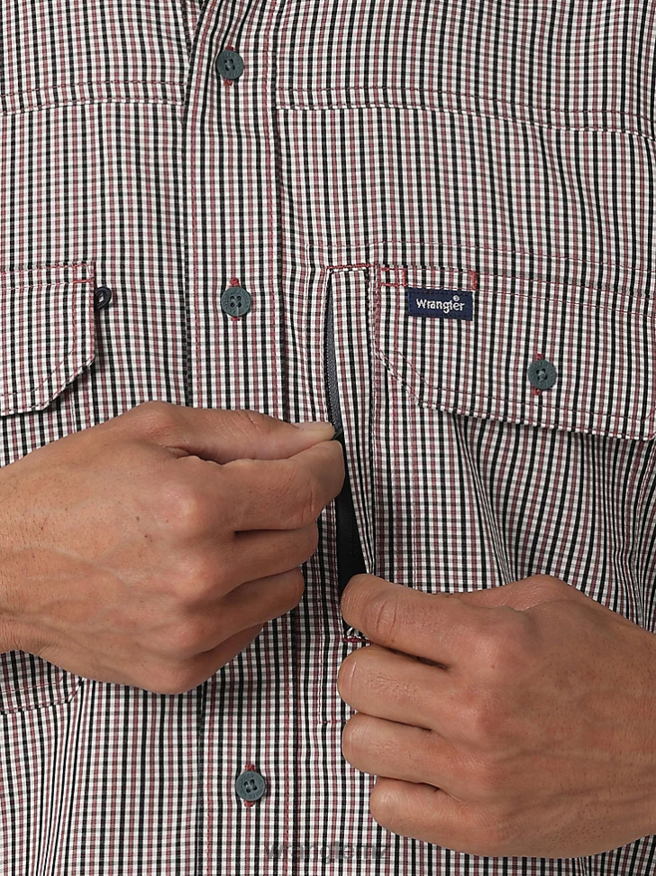 Wrangler George Strait Short Sleeve Button Down One Pocket Print Shirt Baby Blue (112324872) Men Clothing DRL6LH300