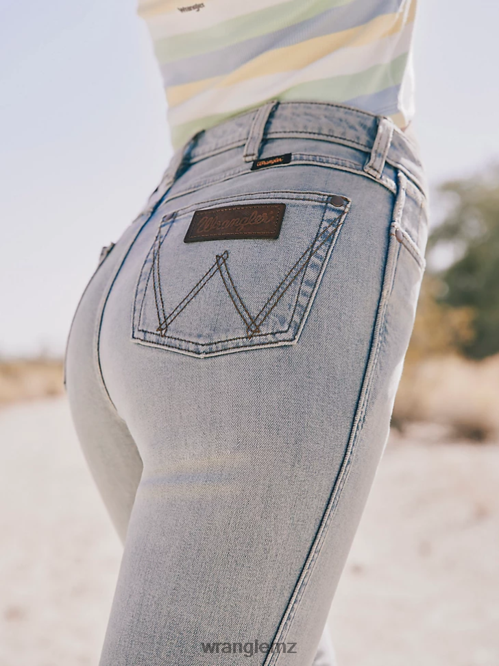 Wrangler High Rise Bold Boot Jean Medium Dark (112324285) Women Clothing DRL6LH730