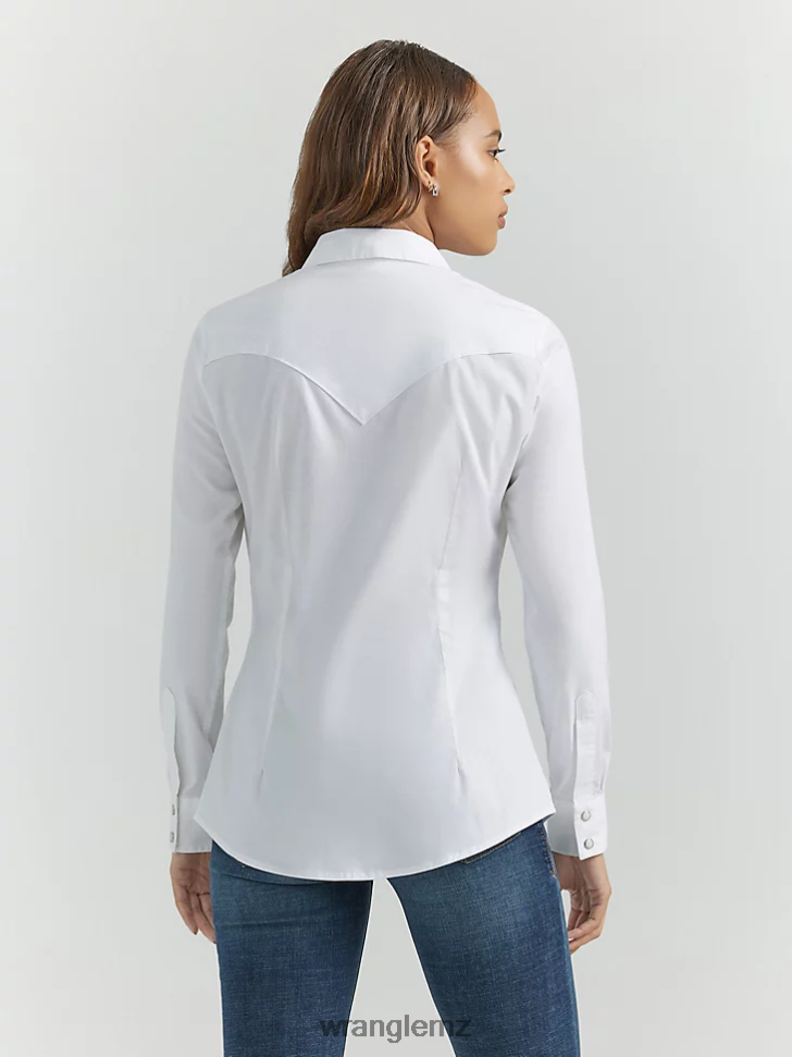 Wrangler Long Sleeve One Point Front and Back Yokes Solid Top White (LW1001W) Women Clothing DRL6LH889