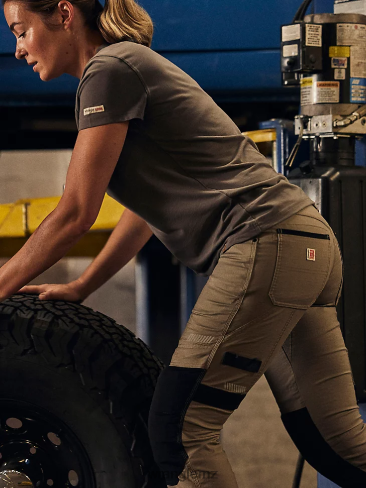 Wrangler RIGGS Workwear Short Sleeve Performance T-Shirt Charcoal (3WF70CH) Women Clothing DRL6LH877