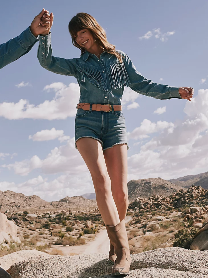 Wrangler Retro Americana Bandana Western Snap Shirt Red (112327234) Women Clothing DRL6LH882