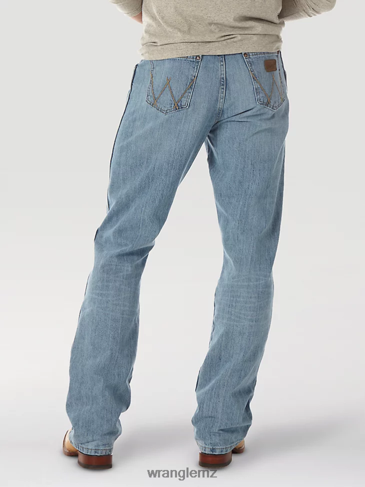 Wrangler Retro Relaxed Fit Bootcut Jean Crest (WRT20CR) Men Clothing DRL6LH40