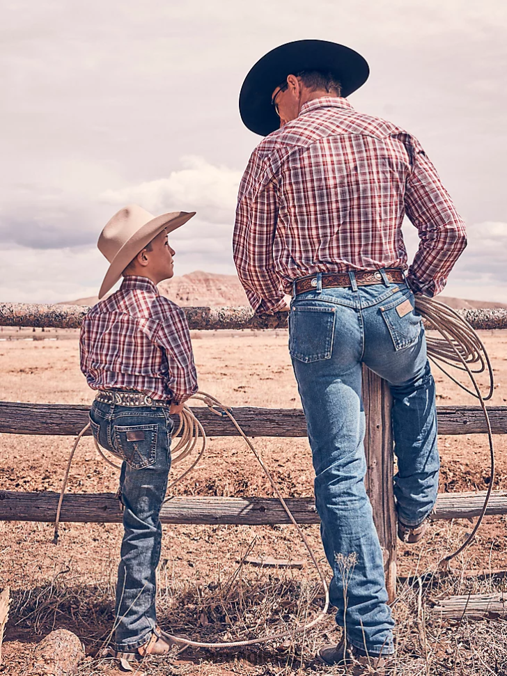 Wrangler Retro Slim Straight Jean Bozeman (88BWZBZ) Boys Clothing DRL6LH945