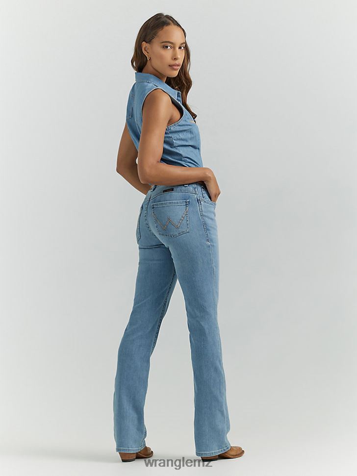 Wrangler Ultimate Riding Jean Willow Light Wash (112315011) Women Clothing DRL6LH787