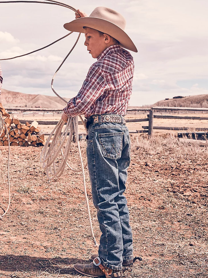 Wrangler Retro Slim Straight Jean Bozeman (88BWZBZ) Boys Clothing DRL6LH945