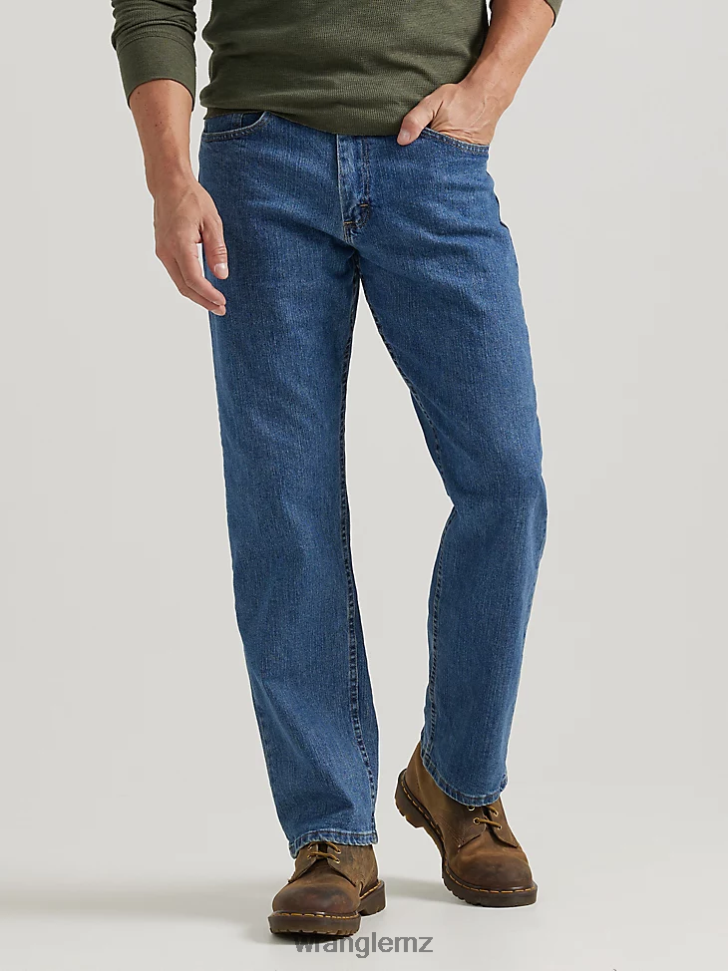 Wrangler Authentics Relaxed Fit Comfort Flex Jean Light Stonewash (ZM3CSSL) Men Clothing DRL6LH197