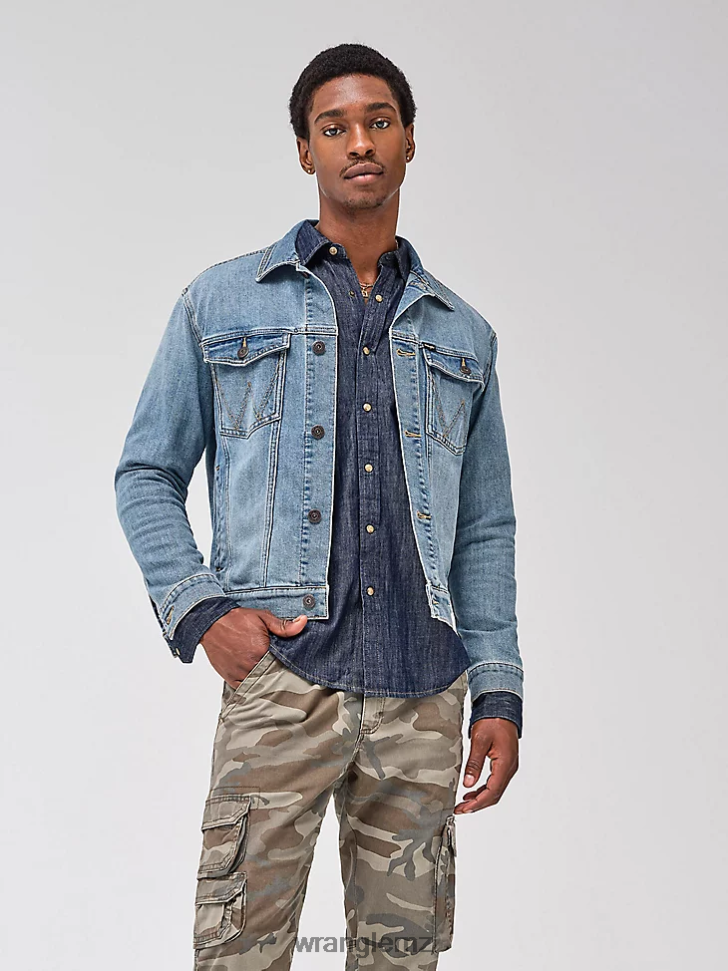 Wrangler Classic Denim Trucker Jacket Vintage Indigo (112323852) Men Clothing DRL6LH612