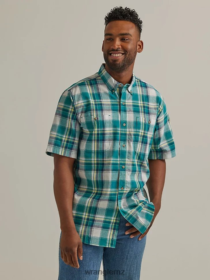 Wrangler Rugged Wear Short Sleeve Easy Care Plaid Button-Down Shirt Variable Teal (112325890) Men Clothing DRL6LH345